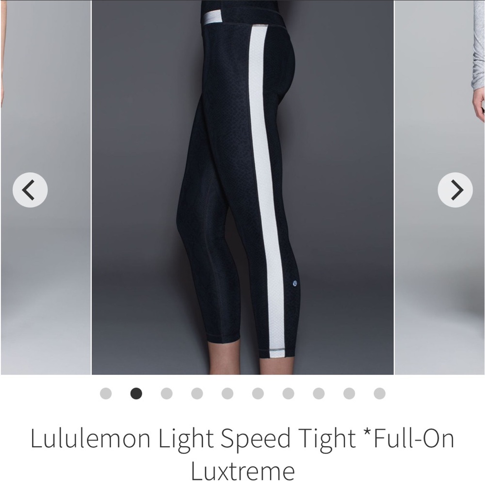 Like new Lululemon 25” snake skin print reflective legging zipper pocket US 2